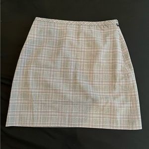 NWT Banana Republic plaid mini skirt